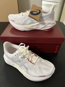 🔥 Bandit x ASICS Novablast 5 - Size 10 (Women’s) - NWT🔥 - Picture 1 of 8