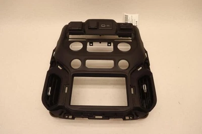 2019-2021 GMC SIERRA 1500 CENTER DASHBOARD RADIO CLIMATE DISPLAY TRIM BEZEL OEM - Image 1 of 4