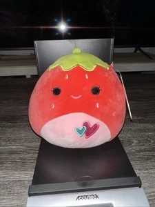 NUEVO CON ETIQUETAS Original Squishmallows Escarlata La Fresa 6” San Valentín Con Corazones Raro - Imagen 1 de 1