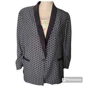 CARTISE Black White Quatrefoil Motif Blazer Size 12 Rolled Collar Ruched Sleeves - Picture 1 of 11