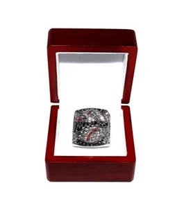 Florida Marlins 2003 World Champions (Josh Beckett) Championship Ring with Box - Picture 1 of 4