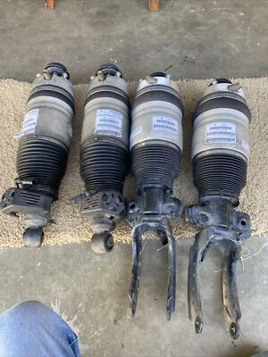 Suspensiones bolsas de aire originales Audi Foto 1 de 4