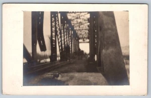 Railroad Workers, Truss Bridge, 1910 RPPC, Whitefish Ont. Broken Circle Cancel - Bild 1 von 2
