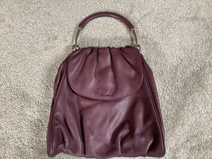 Bolso Fiorelli Moda púrpura con asa con detalle de bola plateada nuevo sin etiquetas - Imagen 1 de 2