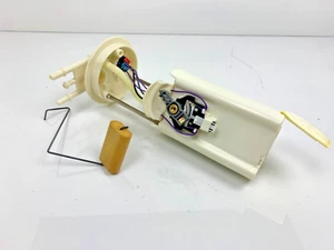 Genuine GM 19153722 Fuel Pump 19369920 - Picture 1 of 7