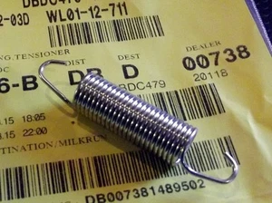 Timing belt tensioner spring genuine Mazda Bongo 2.5TD B2500 SGL3 SGL5 new - Picture 1 of 1