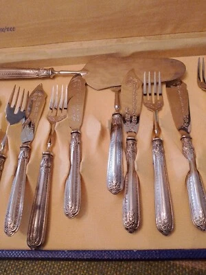 Servizio N5 Forchetta N.6 Coltelli  Una Spatola Argento 800 Marchiato Tutte... - Immagine 1 di 4