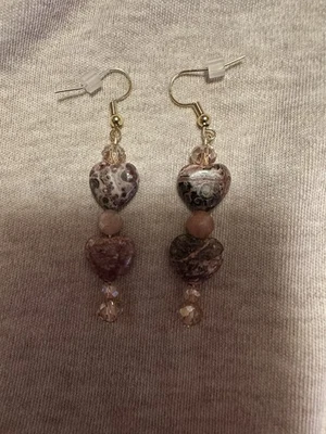 Leopard Jasper Hearts Faceted Sunstone and Rondell Fish Hook Earrings 2" Foto 1 de 3