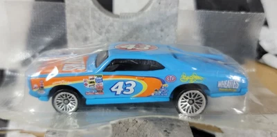 2003 Richard Petty Tribute WHEATIES #43 Nascar Car Unopened Cereal Toy GTO - Image 1 of 3