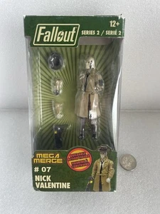 Fallout 4 Nick Valentine Figure Mega Merch - Foto 1 di 1