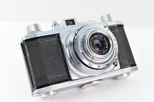VTG Pigeon CVF Camera Tomioka 4.5CM F:3.5 model J-ll 1954 Not Tested - Picture 1 of 14