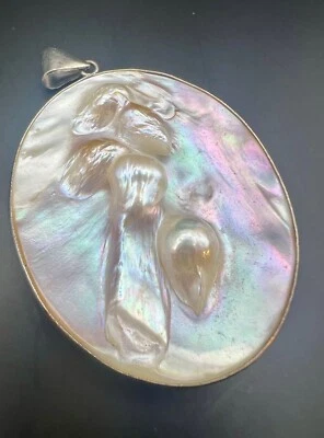 Colgante Vintage Madreperla Concha con Blister Perlas, Oro Blanco 18k Foto 1 de 4