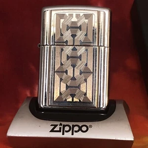 Vintage 2000 Metal Plate Chain Design Zippo Lighter New In Box Engraved RCA BACK - Picture 1 of 13
