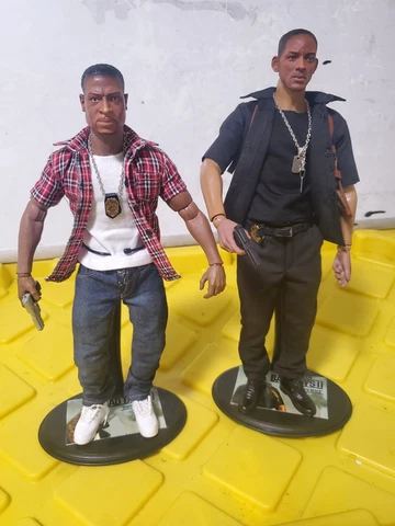 Custom 1/6 scale BADBOYS Mike & Marcus BADBOYS 2 Action Figures Cover