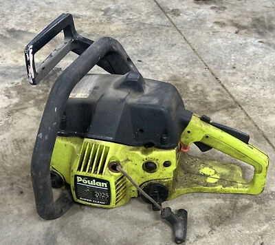 Cabezal eléctrico de motosierra Poulan 2025 vintage - para piezas o reparación Foto 1 de 4