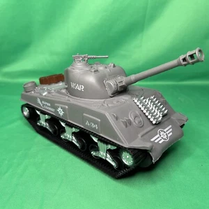 [WW#2] M4 SHERMAN TANK, PLASTIC TOY, SUPER JUMBO SIZED, 9.5" LENGTH, VINTAGE - Bild 1 von 16
