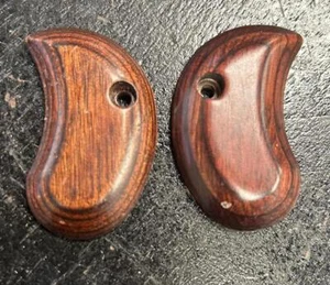 Cobra Arms Custom Grips Rosewood - Beveled Edge - GHC-11 - Picture 1 of 4