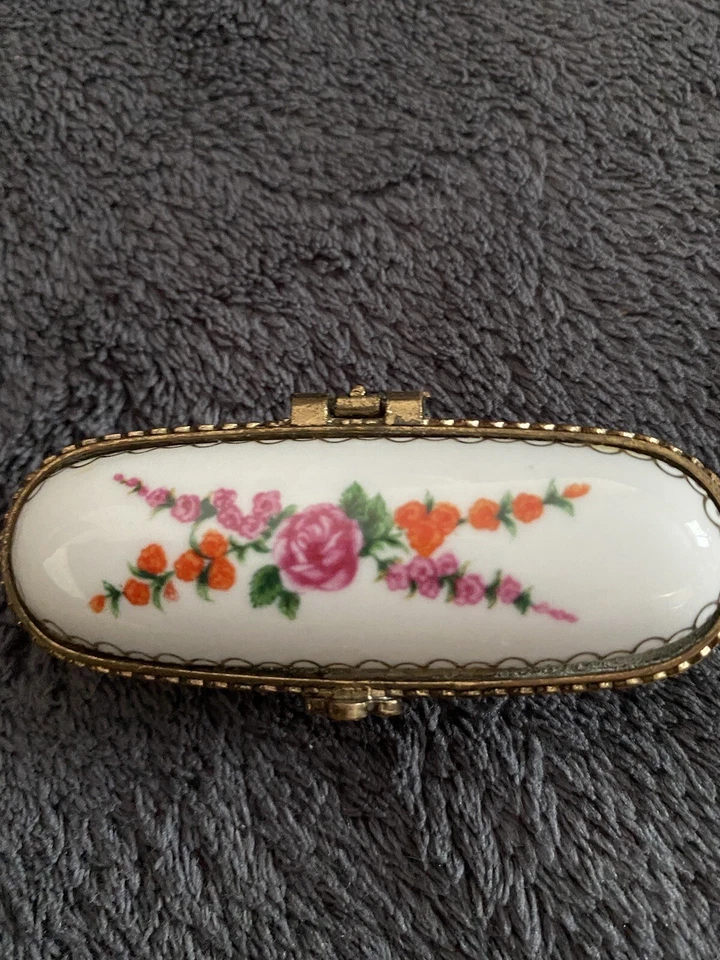 vintage pill ceramic box Delprado Collection - Image 1 of 4