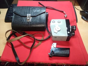 Soviet vintage ussr movie cameras Ekran-4 + case - Picture 1 of 10