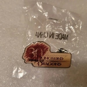 D&D Dungeons & Dragons 30th Anniversary Pin WOTC Metal Pin - Picture 1 of 1