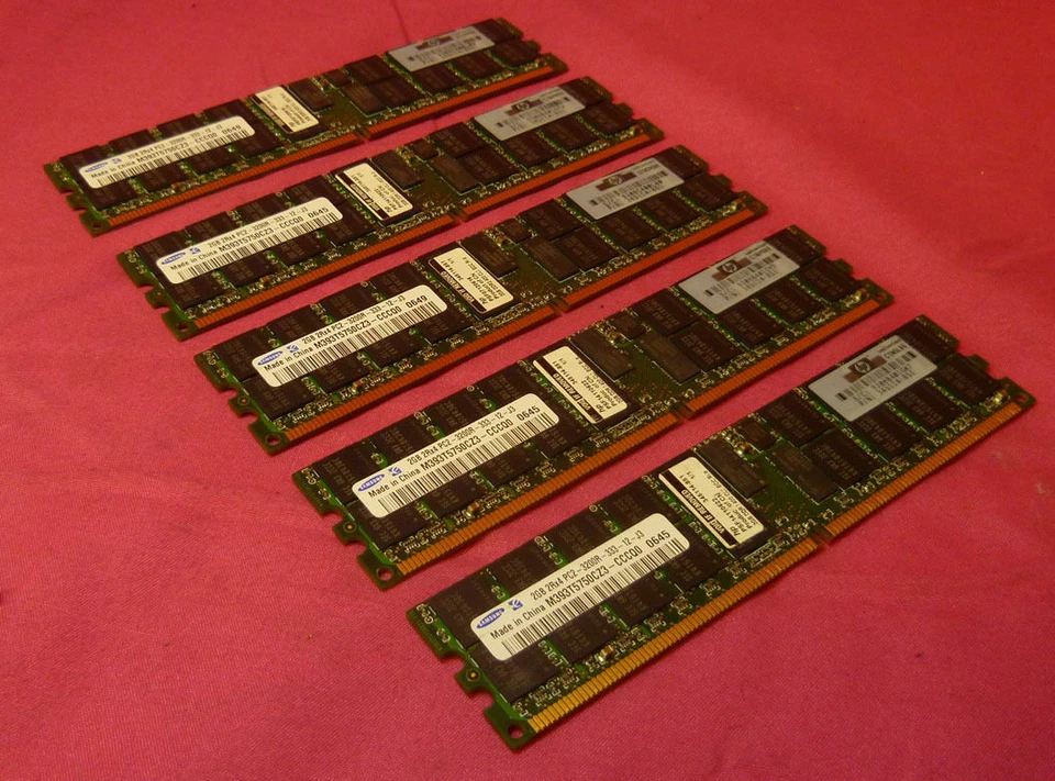 2gb Samsung M393T5750CZ3-CCCQ0 DDR2 ECC Server Memory PC2-3200R HP 345114-851 - Image 1 of 1