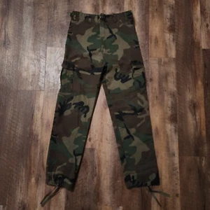 Unbranded Vintage Camoflauge Cargo Army Pants Womens 18 (28x28) Made in USA - Picture 1 of 13