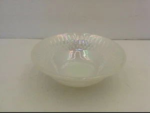 FEDERAL GLASS FRUIT/DESSERT BOWL, MILK GLASS, PINK /PURPLE/GREEN LUSTER, 5" DIA  - Picture 1 of 6