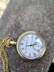 Antico orologio da tasca Elgin in ottone inciso con catena vintage regalo per occasione - Foto 1 di 8