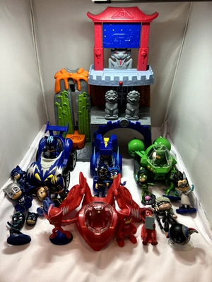 PJ Masks Spielzeug Posten 20 Figuren und Fahrzeuge Gekko Catboy Owlett - schneller Versand - Bild 1 von 4