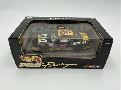 Team Hot Wheels Pro Racing David Green CAT Nascar Car 1997 19239(J) - Image 1 of 4