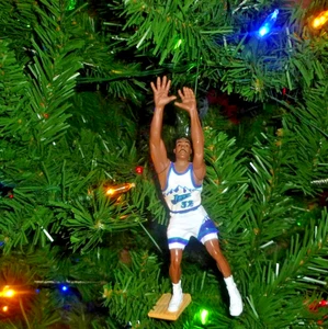 KARL MALONE Utah Jazz Christmas Tree Ornament #32 basketball Hall Of Fame - Picture 1 of 2