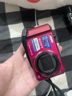 Sony Cyber-shot DSC-H70 16.1MP 10x Optical Zoom Digital Camera - Red - Image 1 of 4