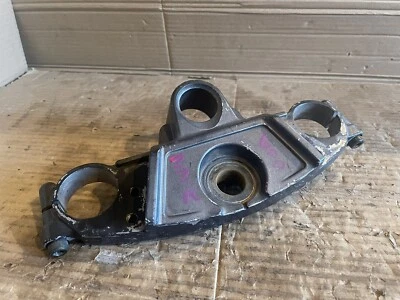 Kawasaki ZZR600 E Top Yoke 44039-1251-EZ Upper Triple Clamp ZZR600 2003 Oem - Image 1 of 4