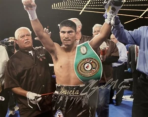 MIKEY GARCIA BOXE FIRMATO 16X20 FOTO IMBATTUTO CAMPIONE DI BOXE BRONER 3 - Foto 1 di 2