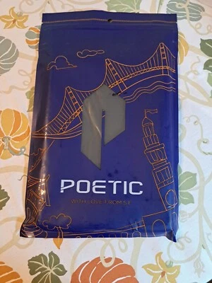 For iPad Pro 11 (2020/2018) Case | Poetic Soft Silicone Tablet Cover Black    M - Image 1 of 4