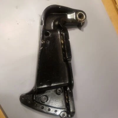 1976-1998 Mercury Mariner 8718F8 8718A1 3401-8717 Starboard Transom Mount Bracke - Image 1 of 4