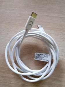 Lade,-und Datenkabel USB-C/USB-C, weiß ca.150 cm lang - Bild 1 von 1