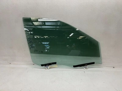 17-22 JEEP COMPASS FRONT RIGHT PASSENGER SIDE DOOR WINDOW GLASS, OEM LOT3470 - Image 1 of 4