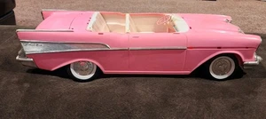 Barbie Mattel Vintage 1988 1957 Rosa Chevy Bel Air Cabrio Circa 26" - Foto 1 di 16