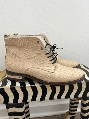 FREDA SALVADOR Botines de Cuero con Cordones Reptil Textura en Relieve Mujeres EE. UU. 5.5 Foto 1 de 4