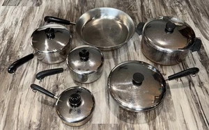 Juego de utensilios de cocina Revere Ware vintage de 11 piezas con fondo de cobre ollas de acero inoxidable tapas - Imagen 1 de 24