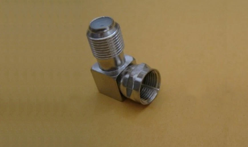 F-type Right Angle 90° Screw On Male Female Coax RG59 RG6 TV Cable Connector - Image 1 of 1