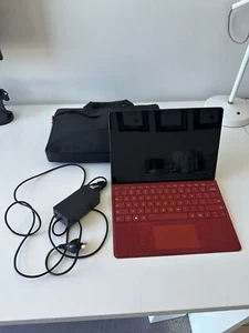 Microsoft Surface Pro X Microsoft SQ1 Processor 256GB 8GB RAM Matte Black - Picture 1 of 7