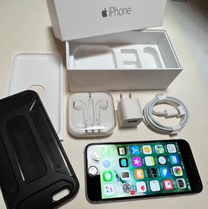 Apple iPhone 6 - 16GB - Space Gray (Sprint) A1586 (CDMA + GSM) - EXCELLENT SHAPE - Picture 1 of 24
