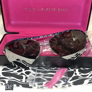 NUEVO Gafas de sol Diane von Furstenberg azul verdoso tortuga con estuche DVF - Imagen 1 de 10