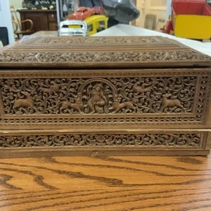 Hand Carved Sandalwood Box Vintage Antique - Picture 1 of 18
