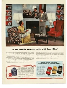 1941 A&P Coffee husband toasting wife gave her roses Vintage Print Ad - Picture 1 of 1