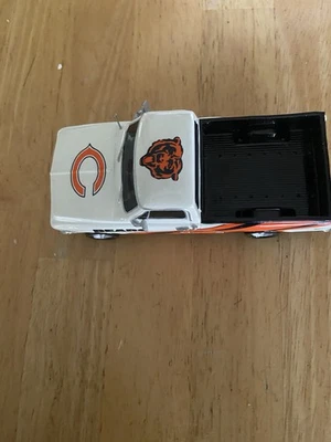 Hamilton Victory Renegade Chicago Bears Chevy Pick-Up #0491 New In Box - Image 1 of 4