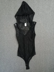 Body negro Codigo para mujer S con capucha cuello en V sin mangas de ganchillo - Imagen 1 de 7