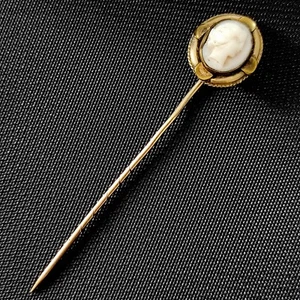 Cameo Vintage Stick Pin - Picture 1 of 4